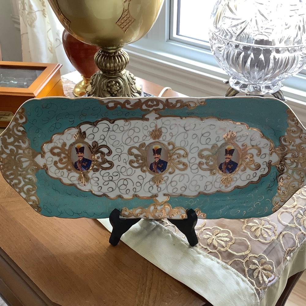 Roozbeh Persian HandiCraft Gold Plated Fine China Porcelain 15”